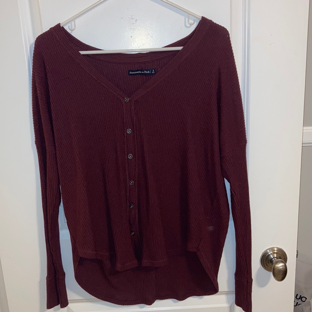 Abercrombie and Fitch top